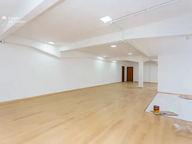 Sala à venda, no bairro Centro em Curitiba