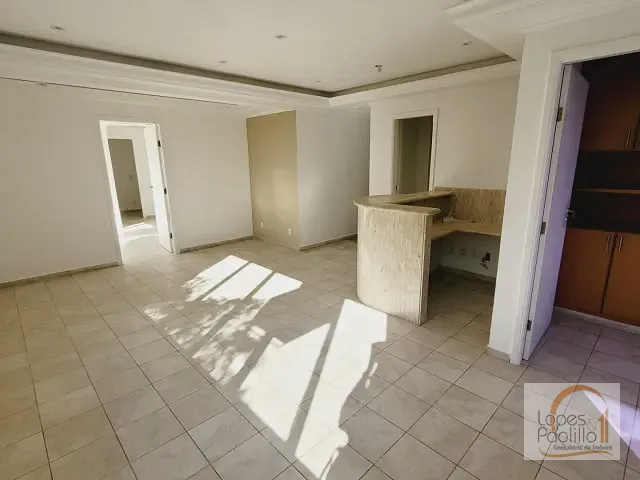 Sala com 56m², para alugar, no bairro Centro em Atibaia
