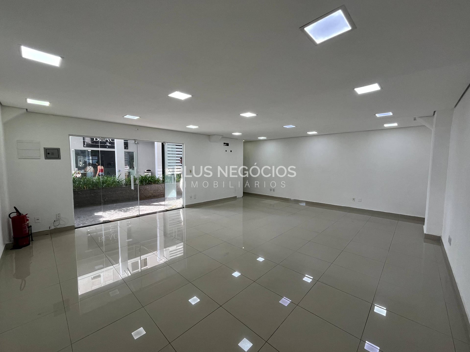 Sala-Conjunto, 40 m² - Foto 1