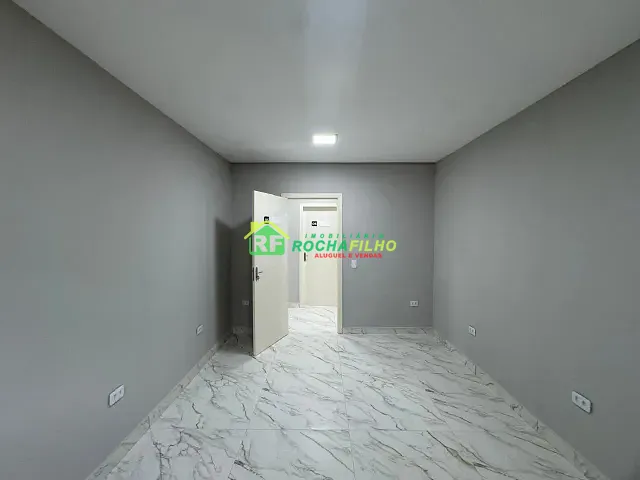 Sala com 14m², para alugar, no bairro São Cristóvão em Teresina