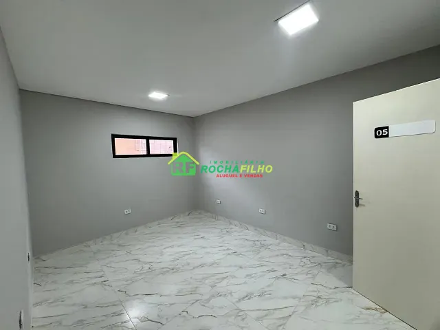 Sala com 14m², para alugar, no bairro São Cristóvão em Teresina