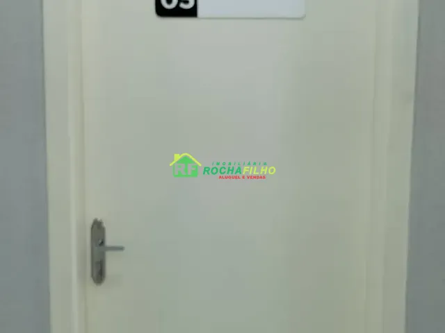 Sala com 14m², para alugar, no bairro São Cristóvão em Teresina