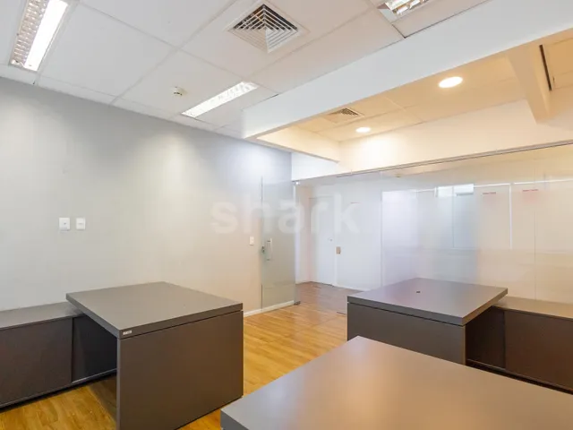 Sala para alugar, no bairro Alphaville Centro Industrial e Empresarial/Alphaville. em Barueri