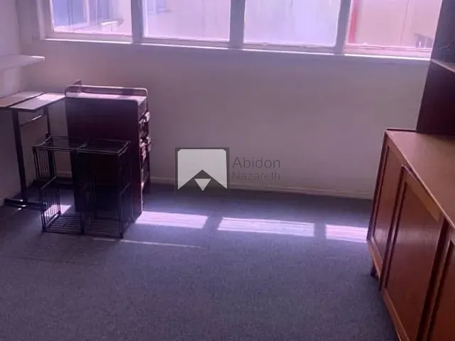 Sala com 22m², à venda, no bairro Centro em Niterói
