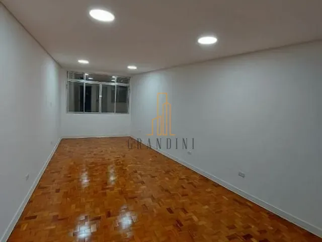 Sala à venda, no bairro Centro em Santo André