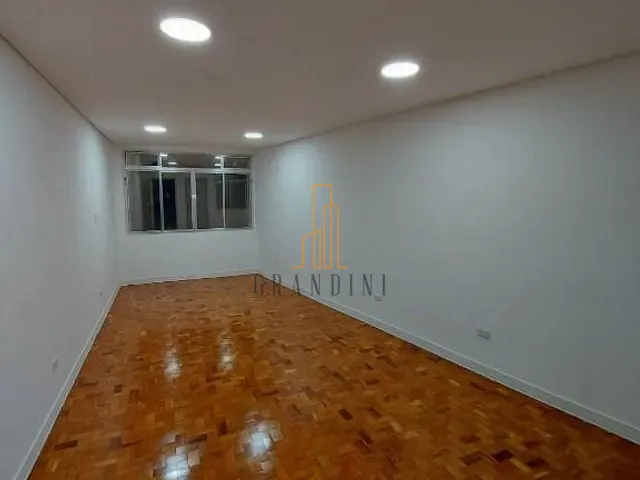 Sala à venda, no bairro Centro em Santo André