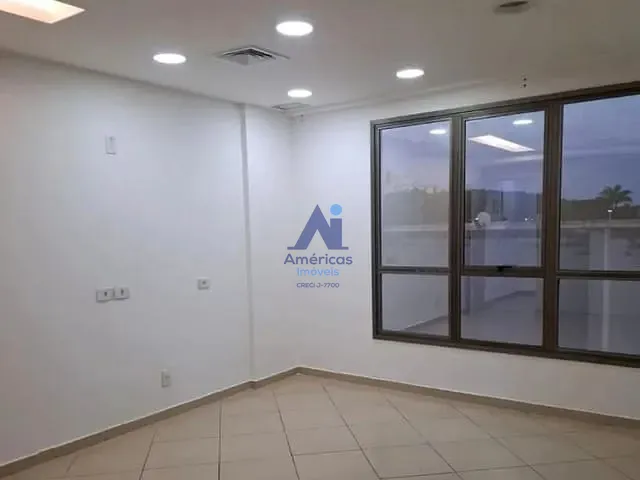 Sala com 30m², para alugar, no bairro Freguesia (Jacarepaguá) em Rio de Janeiro