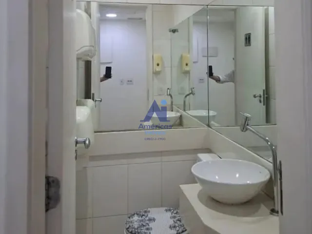 Sala com 30m², para alugar, no bairro Freguesia (Jacarepaguá) em Rio de Janeiro