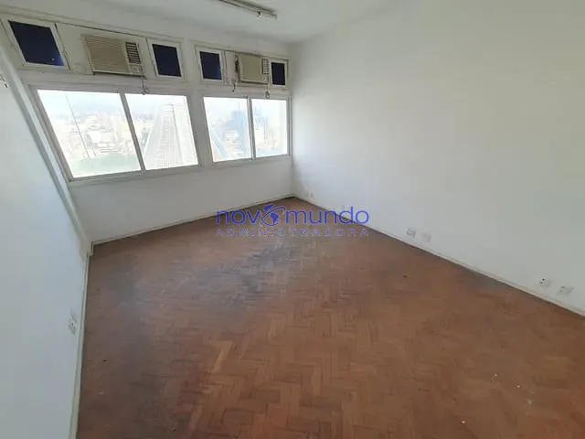 Sala para alugar, no bairro Centro em Rio de Janeiro