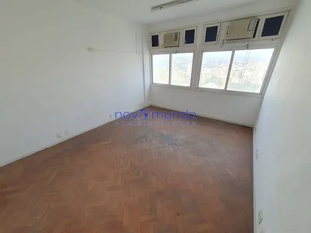 Sala para alugar, no bairro Centro em Rio de Janeiro