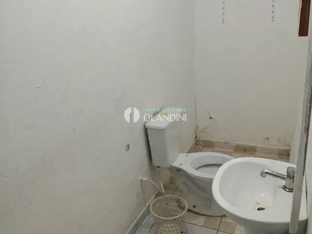 Sala com 317m², para alugar, no bairro Jardim Arrivabene II em Artur Nogueira