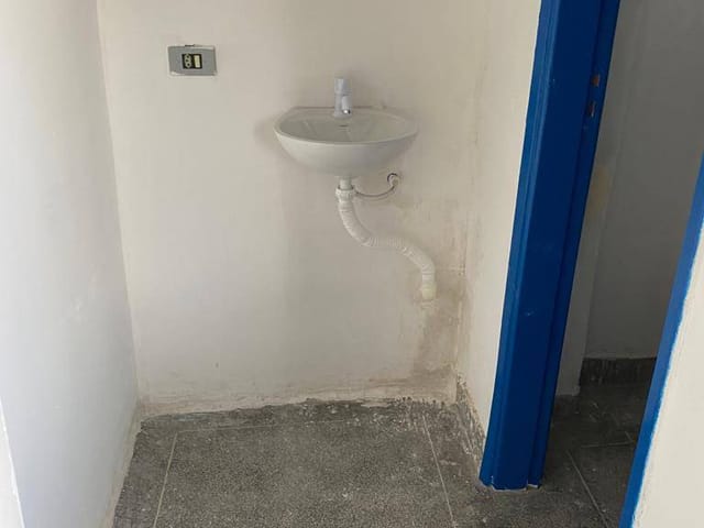 Sala com 26m², para alugar, no bairro Jardim Nomura em Cotia