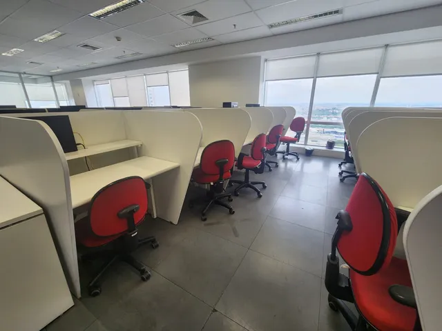 Sala para alugar, no bairro Alphaville Centro Industrial e Empresarial/Alphaville. em Barueri