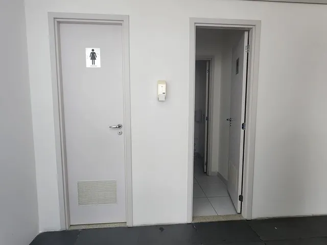 Sala para alugar, no bairro Alphaville Centro Industrial e Empresarial/Alphaville. em Barueri