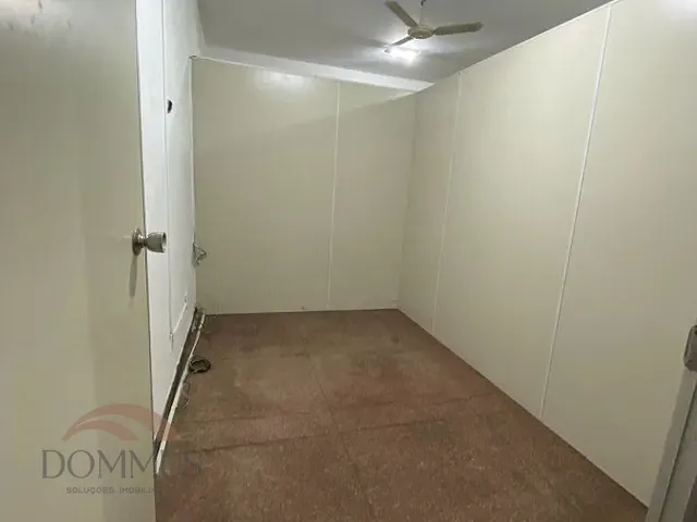 Sala com 83m², para alugar, no bairro Centro em Ipatinga