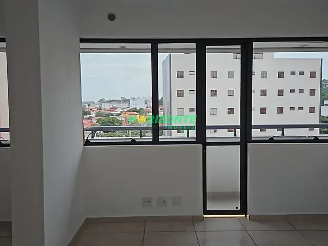 Sala com 37m², à venda ou para alugar, no bairro Jardim São Dimas em São José dos Campos