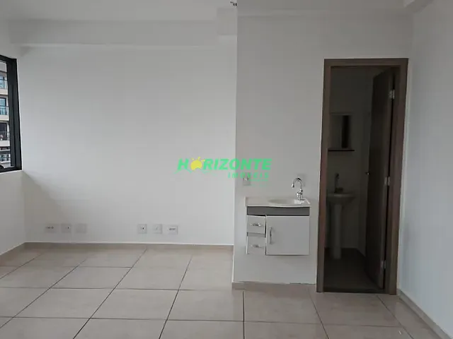 Sala com 37m², à venda ou para alugar, no bairro Jardim São Dimas em São José dos Campos