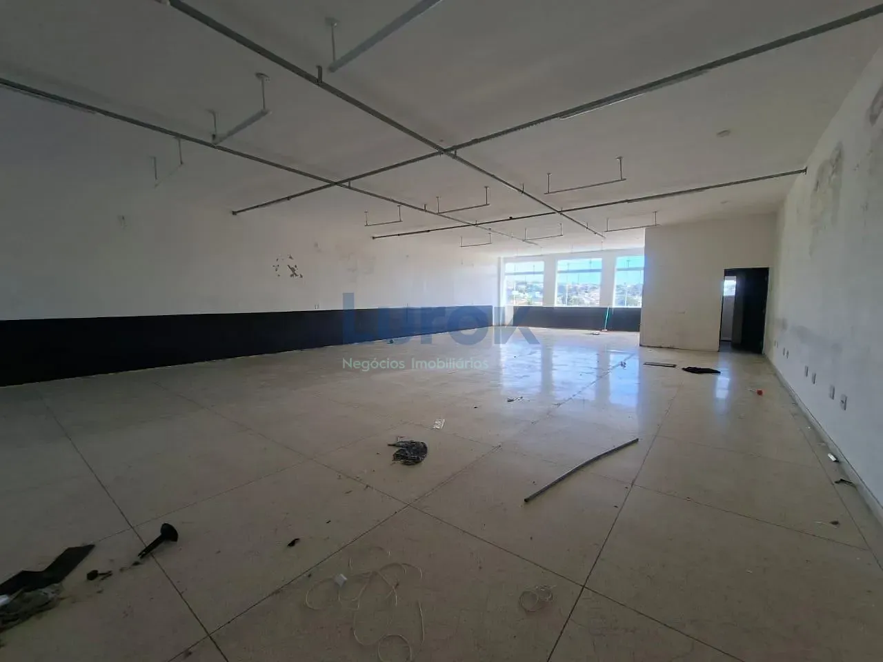 Sala-Conjunto, 250 m² - Foto 2