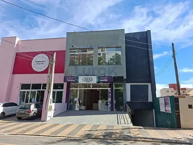 Sala com 250m², para alugar, no bairro Vila Olivo em Valinhos