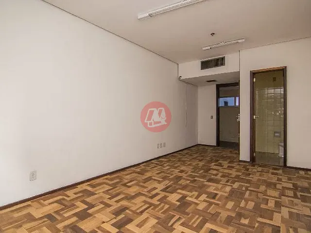 Sala para alugar, no bairro Centro em Porto Alegre