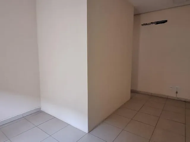 Sala à venda ou para alugar, no bairro Centro em Cambé
