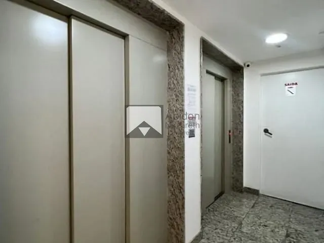 Sala com 30m², à venda, no bairro Icaraí em Niterói