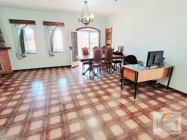 Sala com 15m², para alugar, no bairro Alvinópolis em Atibaia