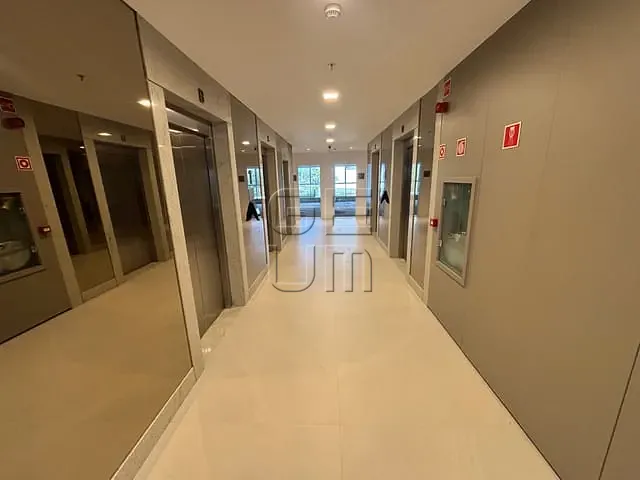 Sala para alugar, no bairro Gleba Fazenda Palhano em Londrina