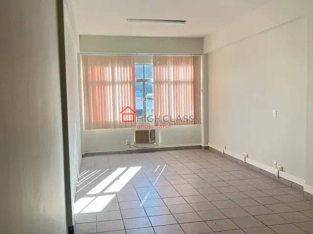 Sala com 40m², para alugar, no bairro Centro de Vila Velha em Vila Velha