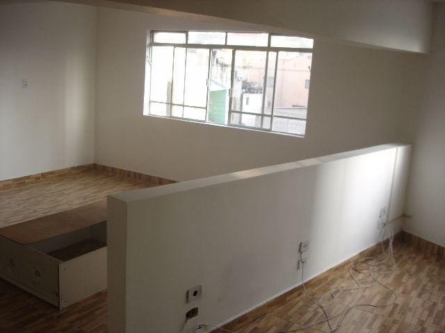 Sala com 40m², para alugar, no bairro Penha de França em São Paulo