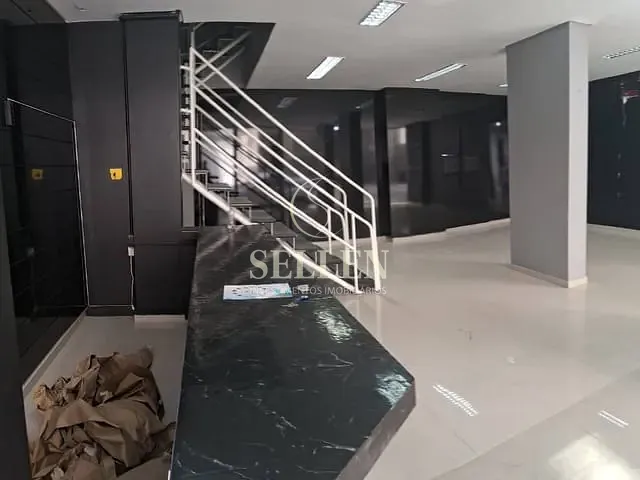 Sala para alugar, no bairro Centro em Balneário Camboriú