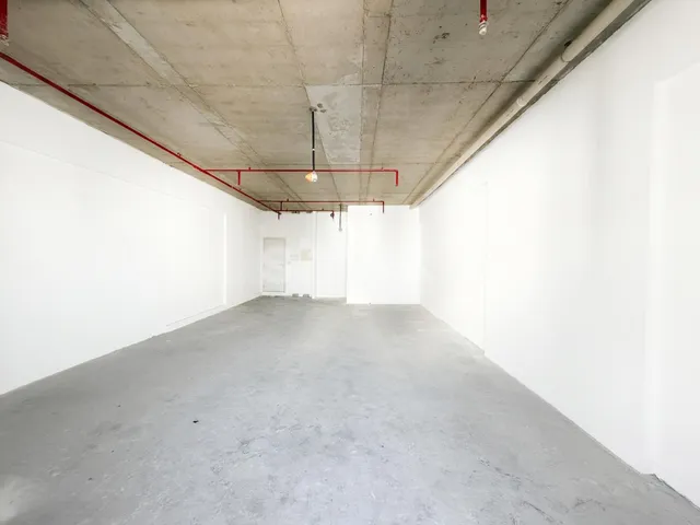 Sala com 73m², à venda, no bairro Bethaville I em Barueri