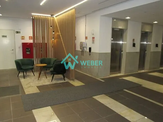 Sala à venda, no bairro Cristo Rei em São Leopoldo