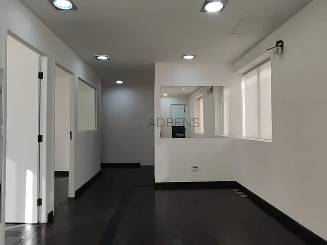 Sala para alugar, no bairro Cerqueira César em São Paulo