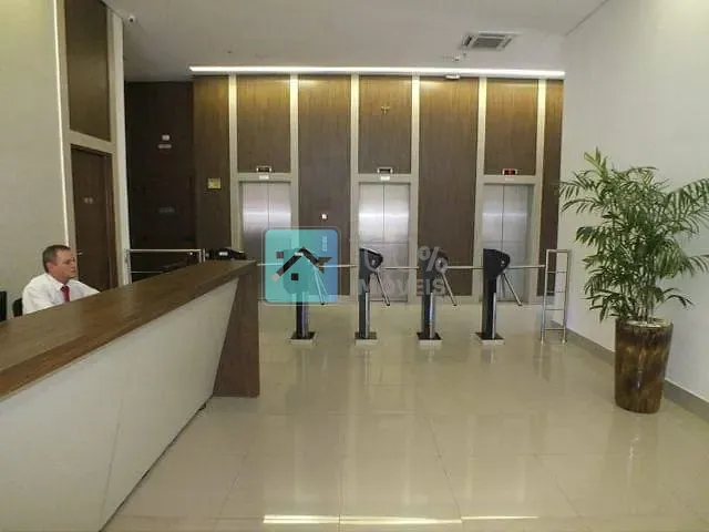 Sala com 44m², à venda, no bairro Jardim Oswaldo Cruz em São José dos Campos