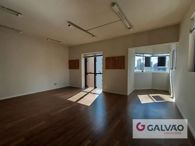 Sala para alugar, no bairro Centro em Curitiba