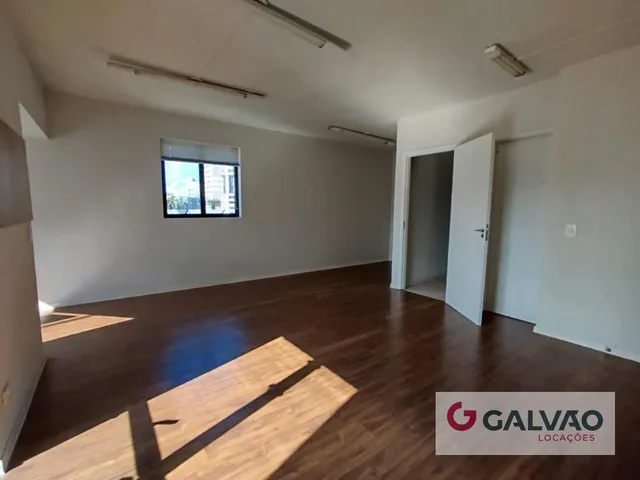 Sala para alugar, no bairro Centro em Curitiba