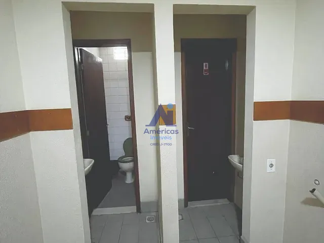Sala para alugar, no bairro Centro em Nilópolis