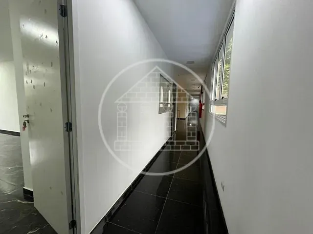 Sala para alugar, no bairro Interlagos em São Paulo