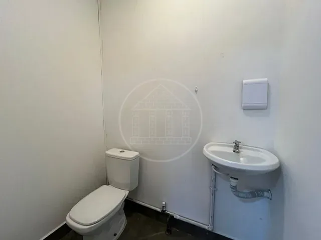 Sala para alugar, no bairro Interlagos em São Paulo