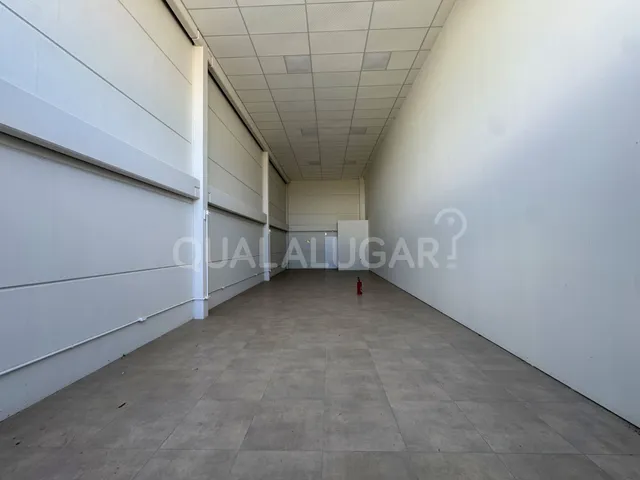 Sala para alugar, no bairro Vila Esperança em Tubarão