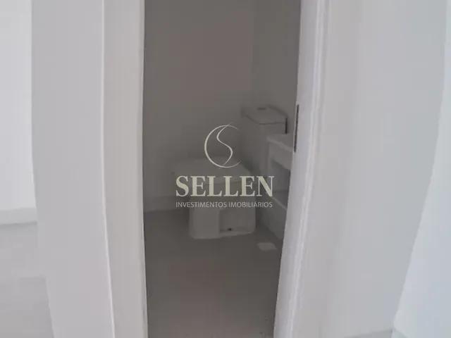 Sala para alugar, no bairro Nações em Balneário Camboriú