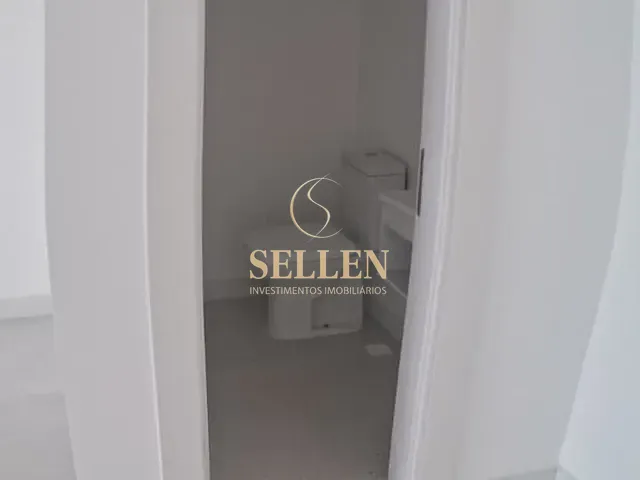 Sala para alugar, no bairro Nações em Balneário Camboriú