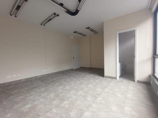 Sala para alugar, no bairro Centro em Curitiba