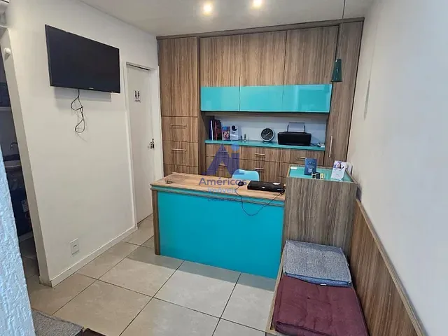 Sala à venda, no bairro Barra da Tijuca em Rio de Janeiro
