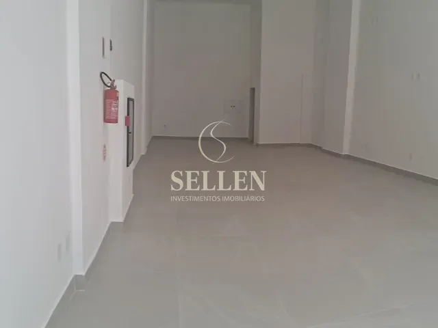 Sala para alugar, no bairro Nações em Balneário Camboriú