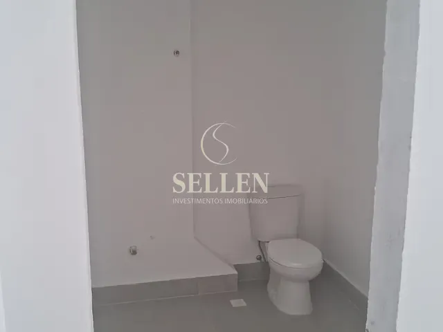 Sala para alugar, no bairro Nações em Balneário Camboriú