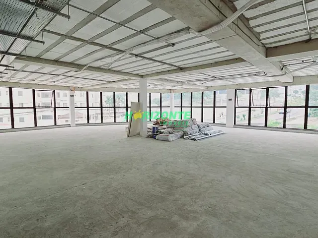Sala com 83m², para alugar, no bairro Urbanova em São José dos Campos