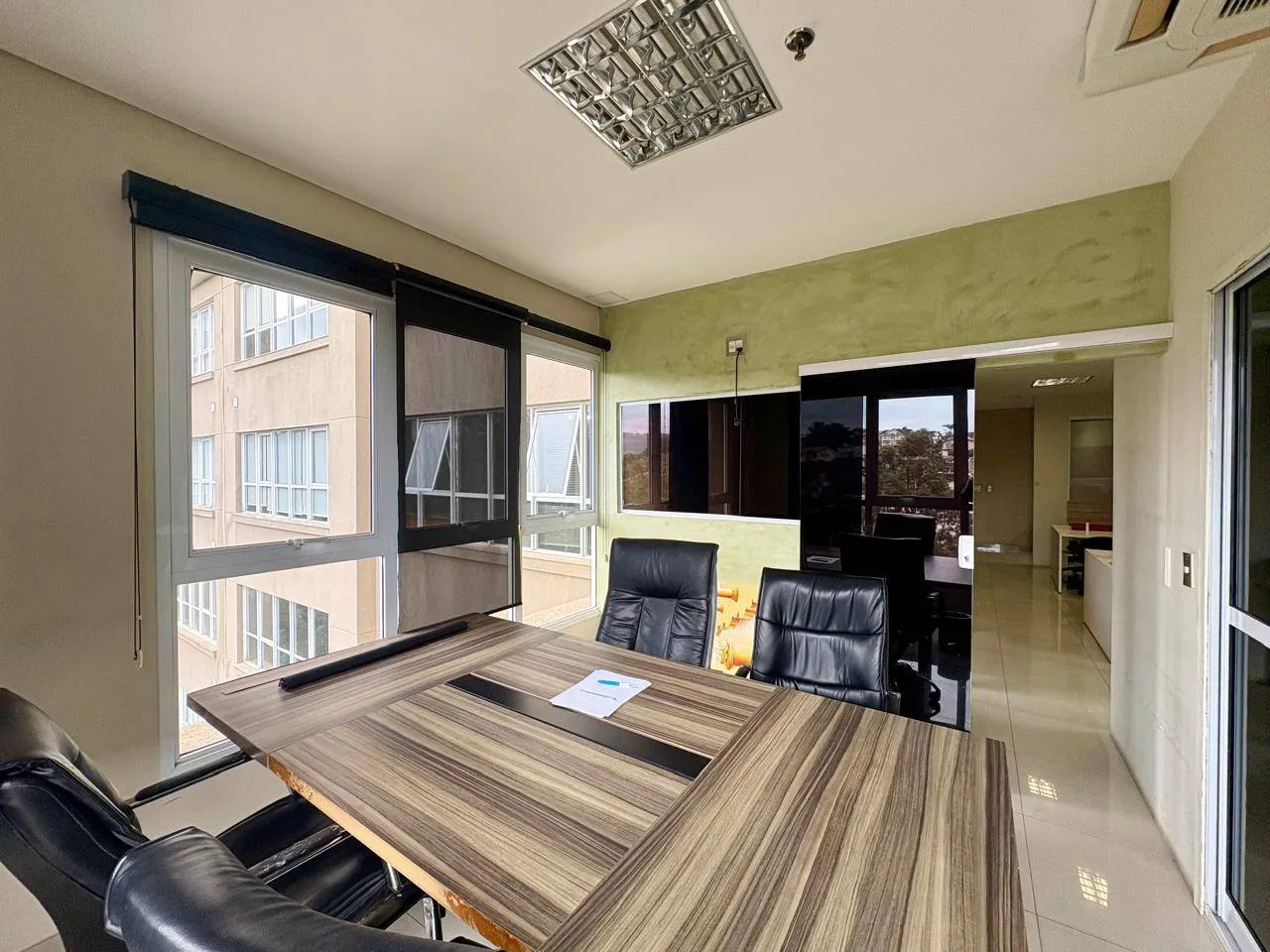Sala em Sítio Tamboré Alphaville — foto 3