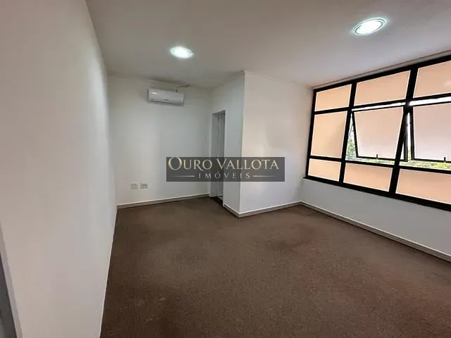 Sala com 52m², para alugar, no bairro Parque da Vila Prudente em São Paulo